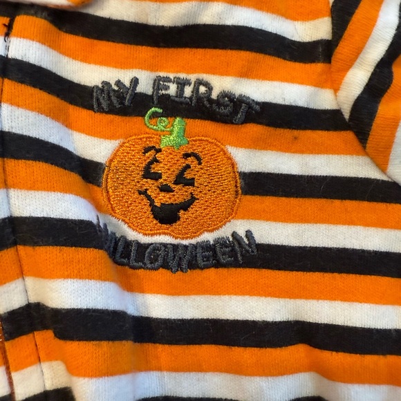 Baby one piece zip up sleeper footie sleeper pumpkin Halloween costume size 3-6 - Picture 4 of 7